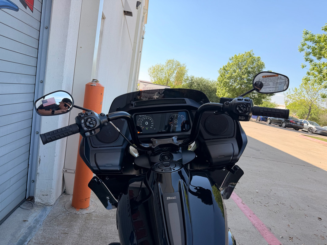 Road Glide®