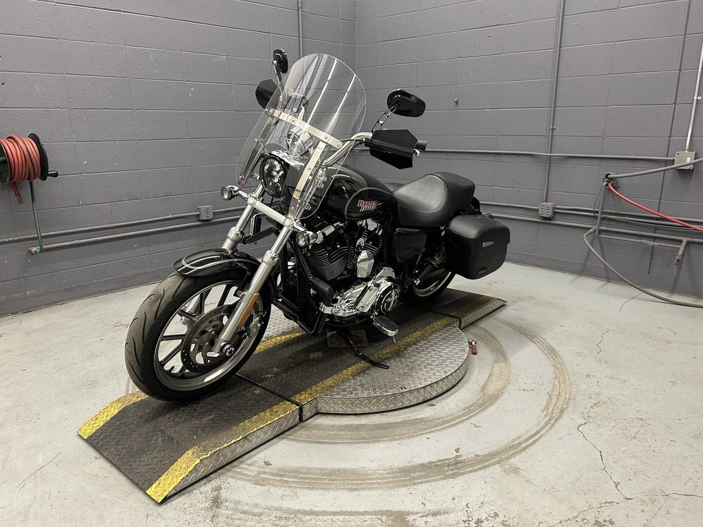 Sportster® SuperLow® 1200T