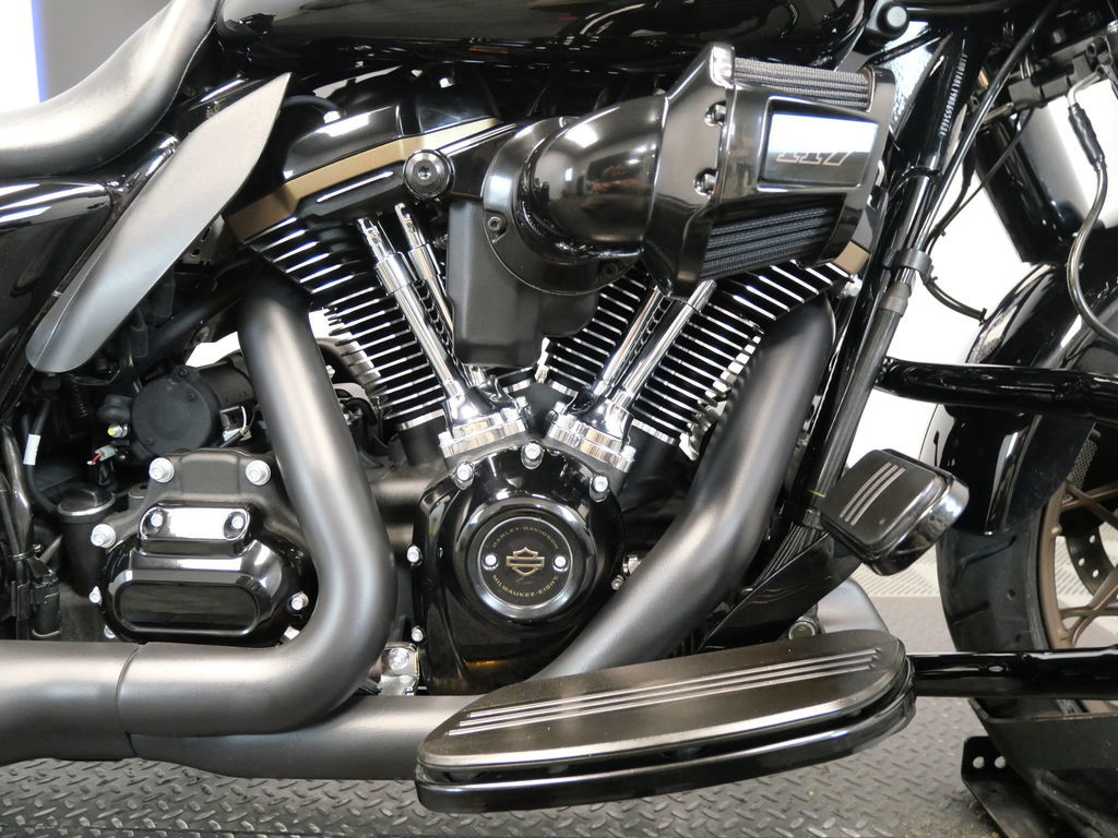 Street Glide® ST