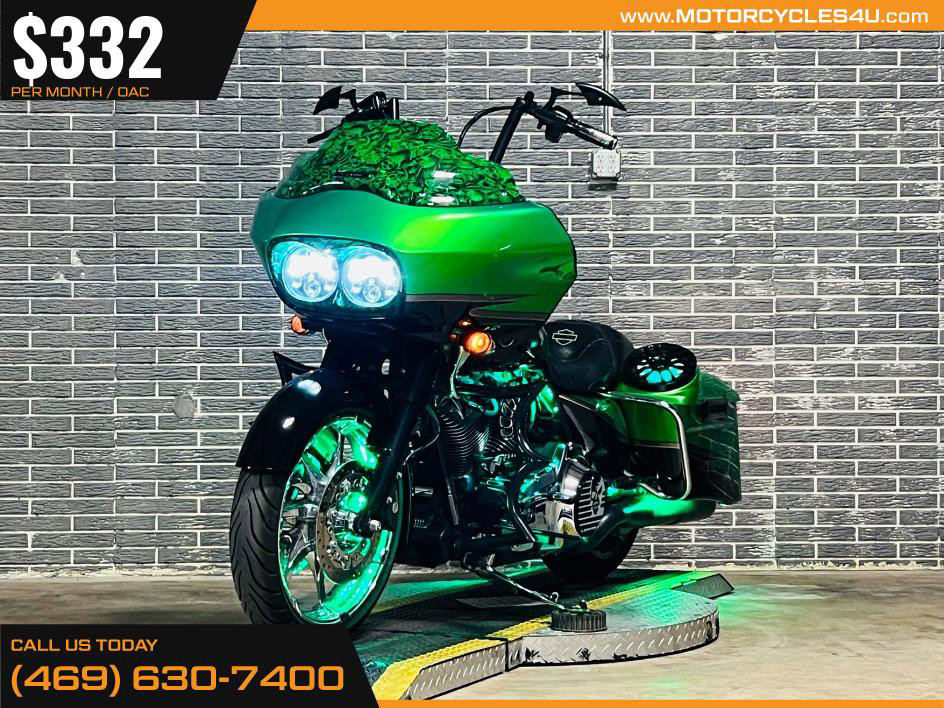 Road Glide®