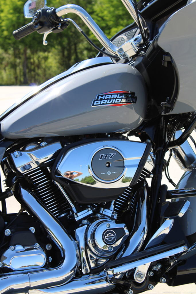 Road Glide®