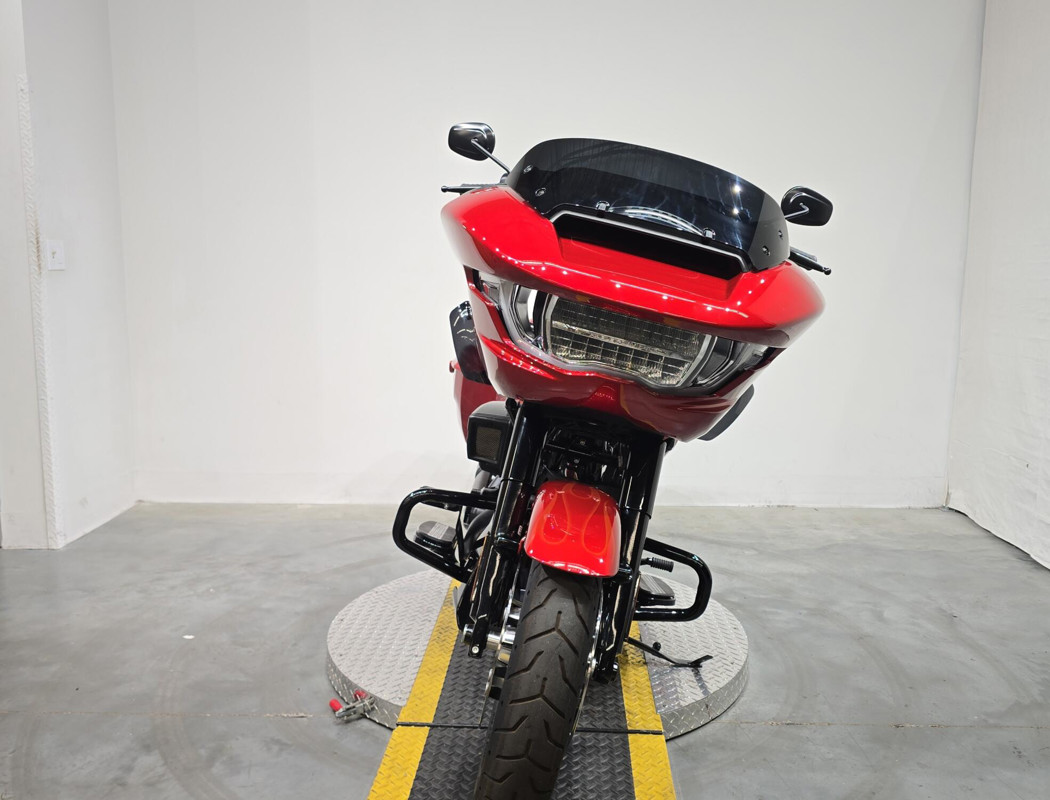 Road Glide®