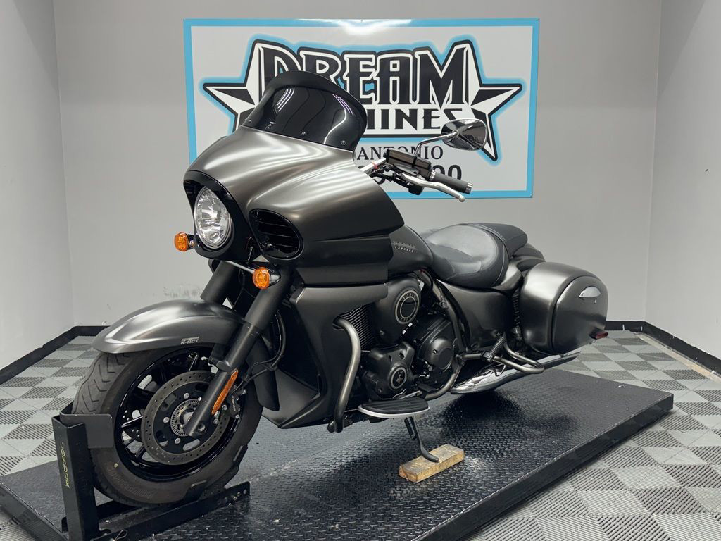 Vulcan 1700 Vaquero ABS