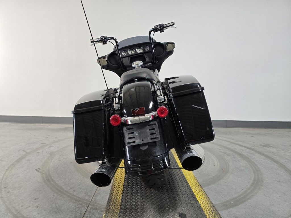 Street Glide®