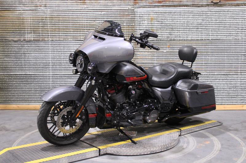 CVO® Street Glide®