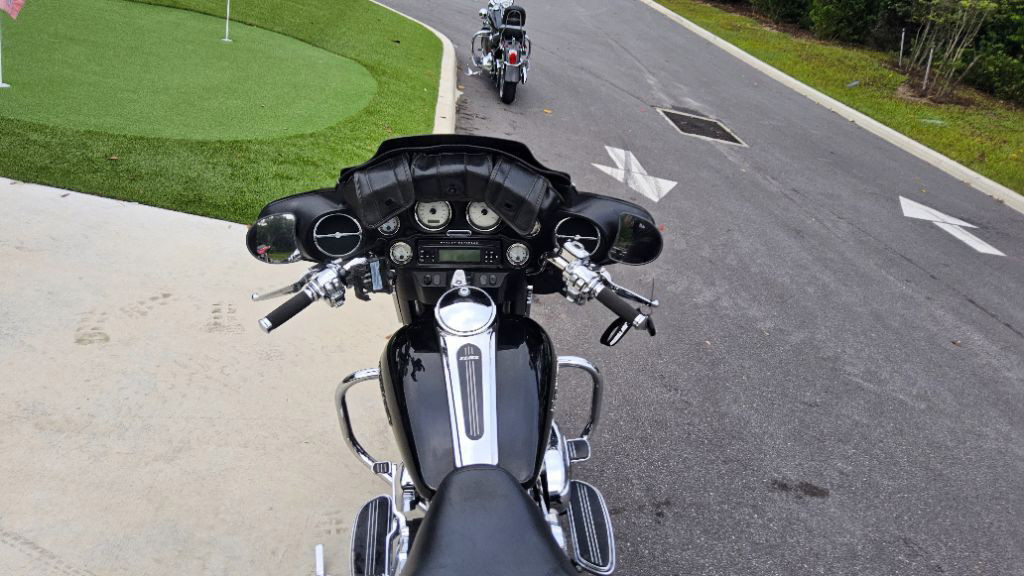 Street Glide®