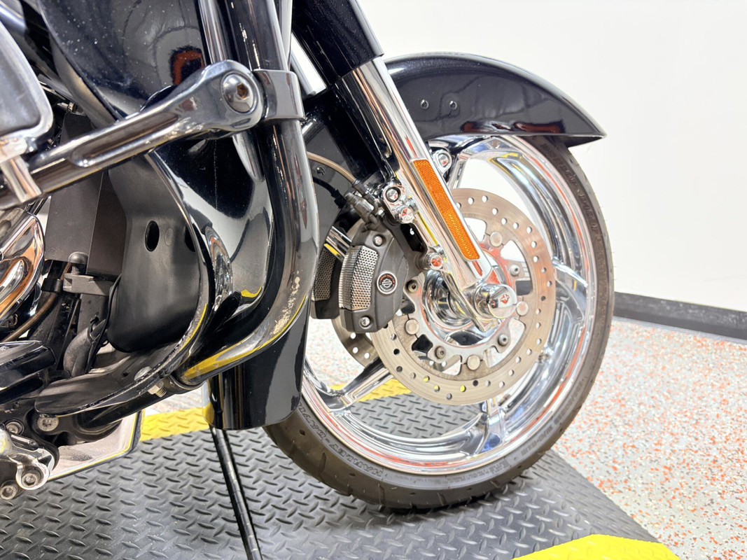 CVO® Street Glide®