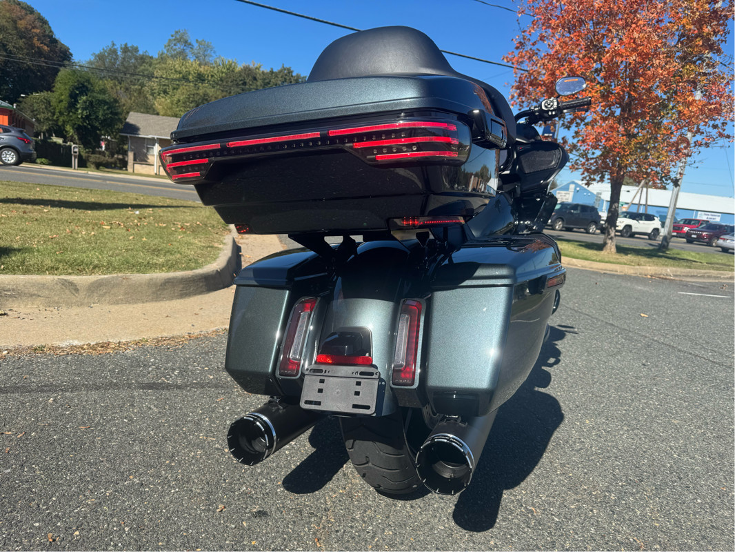 Road Glide®