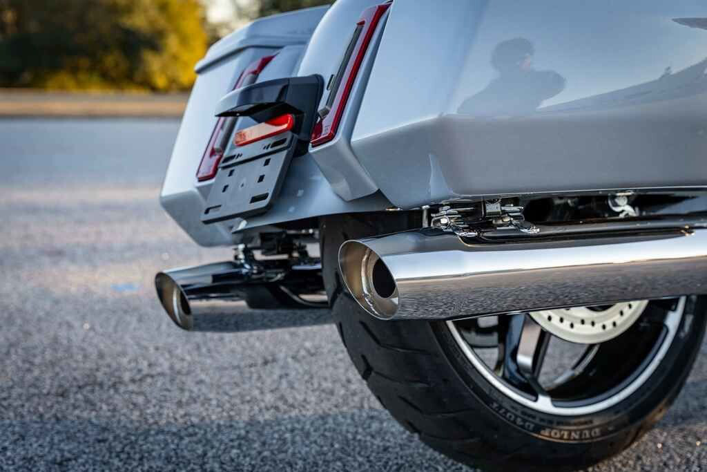 Street Glide®
