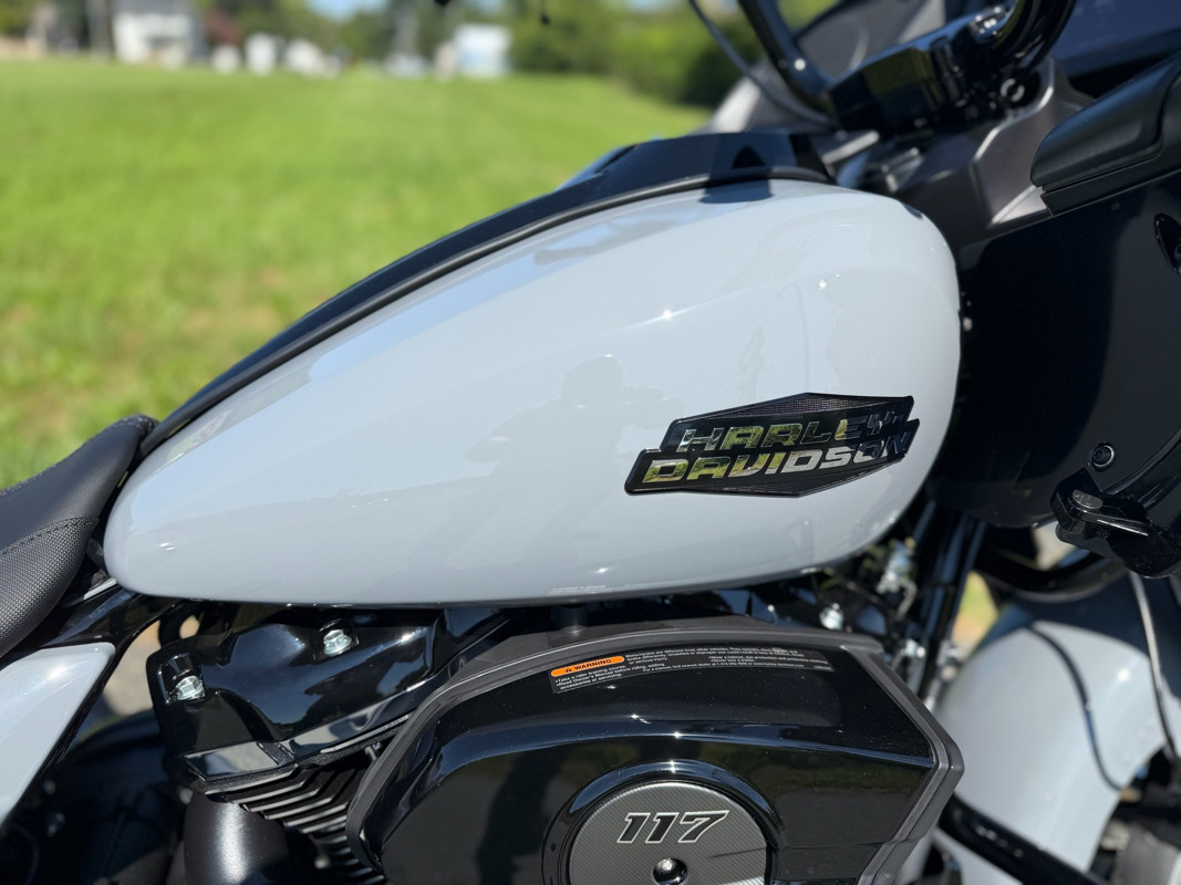 Road Glide®