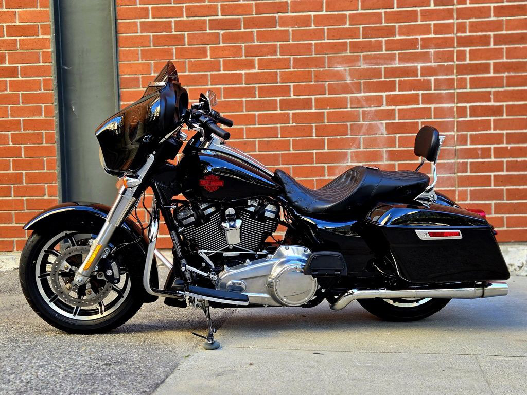 Electra Glide® Standard