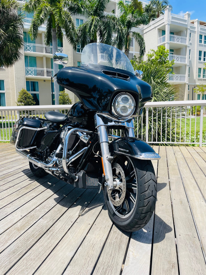 Electra Glide® Police
