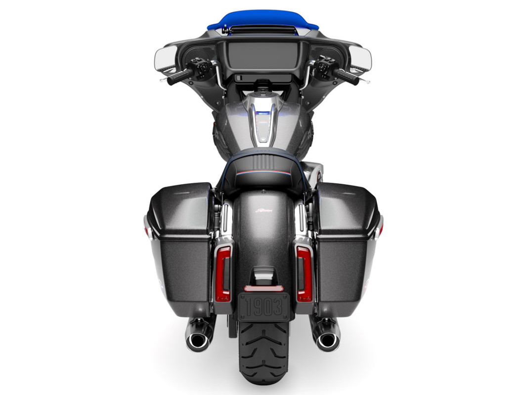 Street Glide®