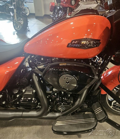 Road Glide®