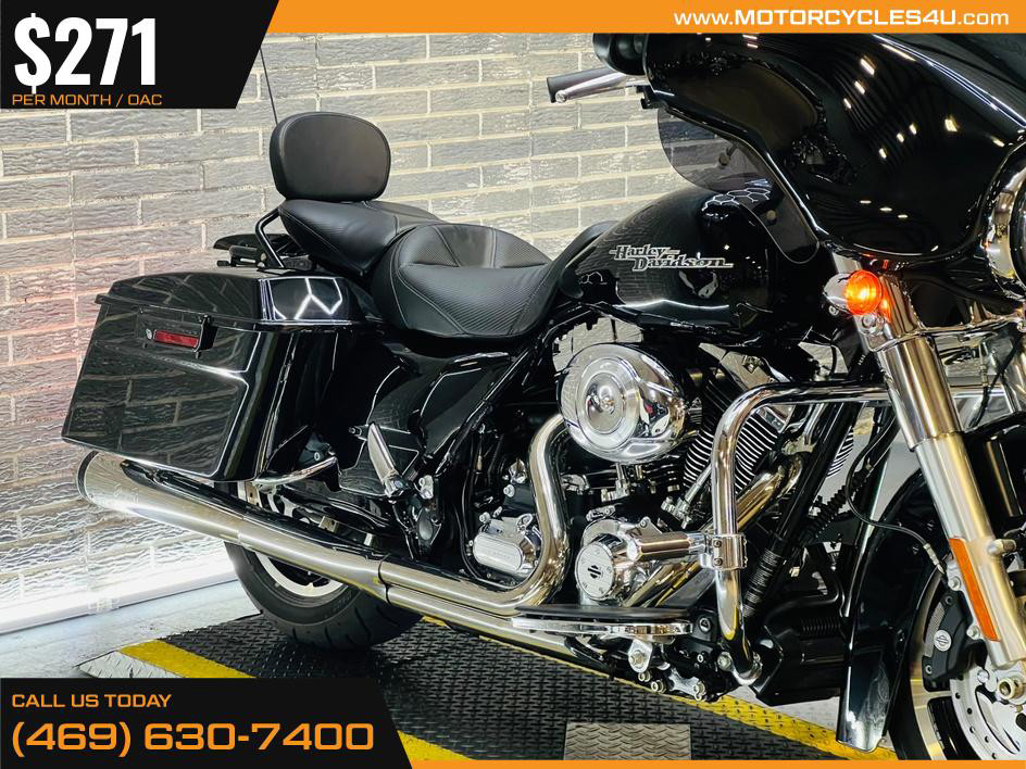 Street Glide®