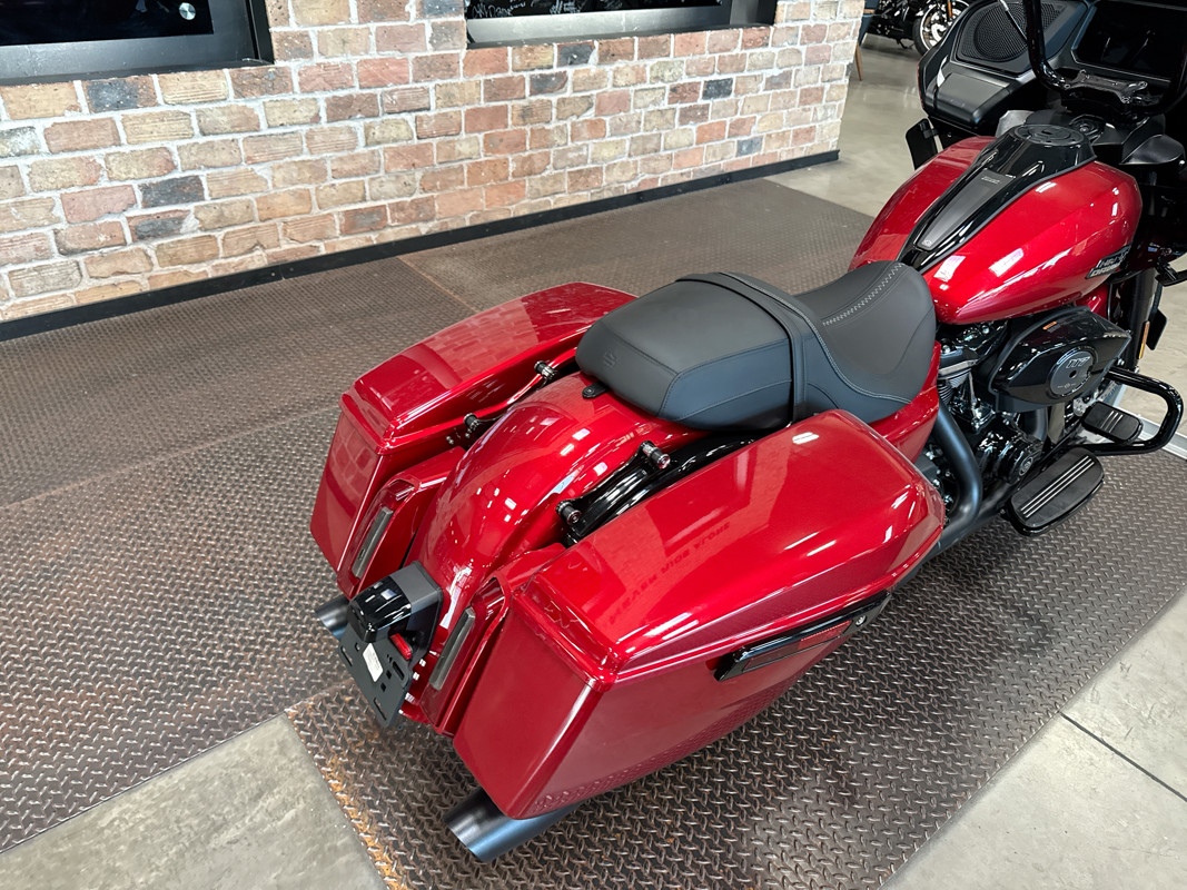 Road Glide®