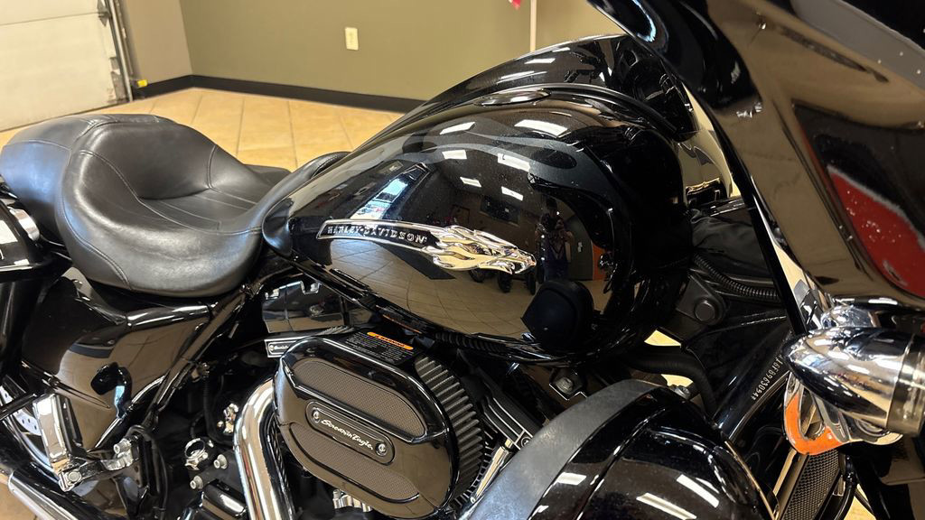 CVO® Street Glide®