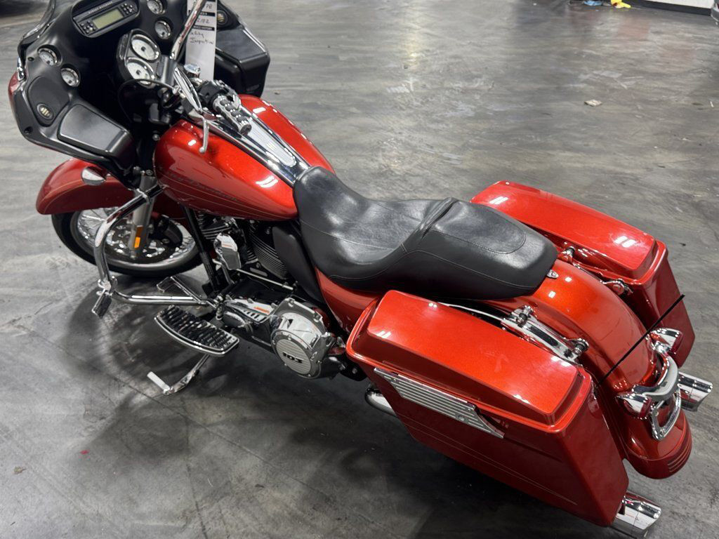 Road Glide® Custom