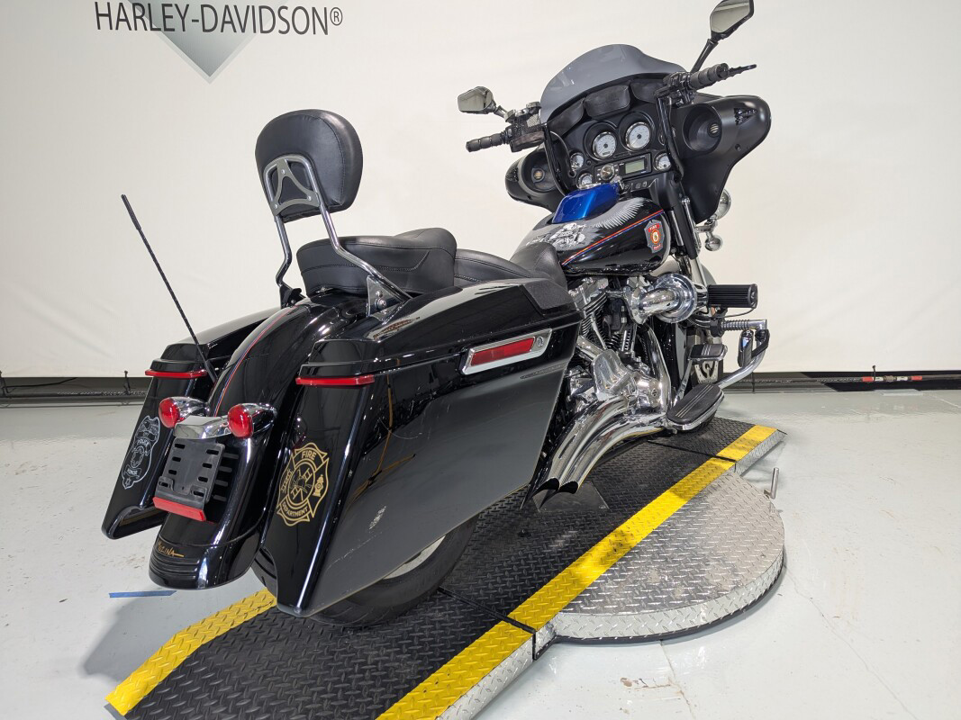 Street Glide®