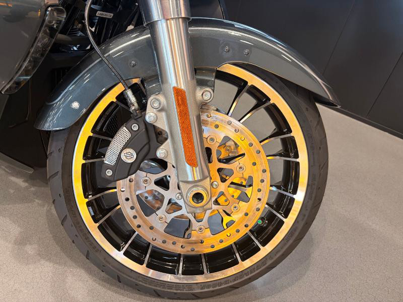 Street Glide® Limited