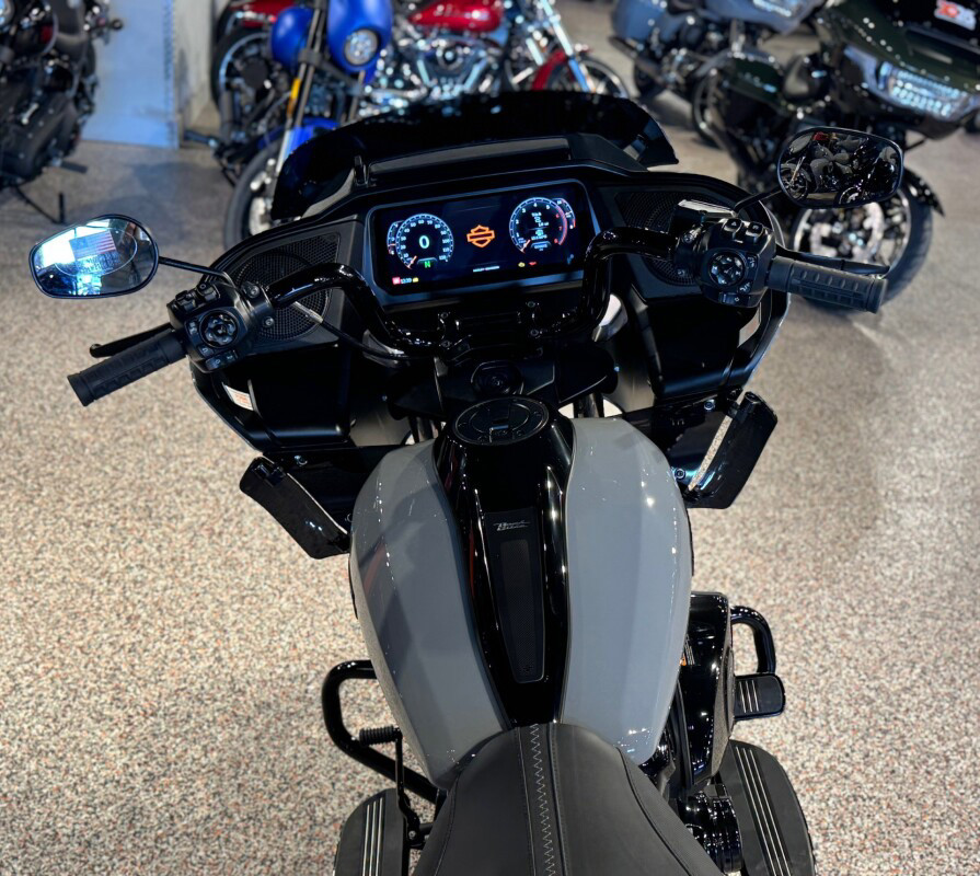 Road Glide®