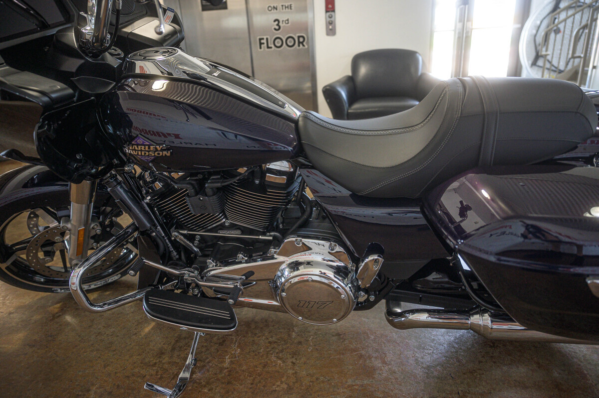 Road Glide®