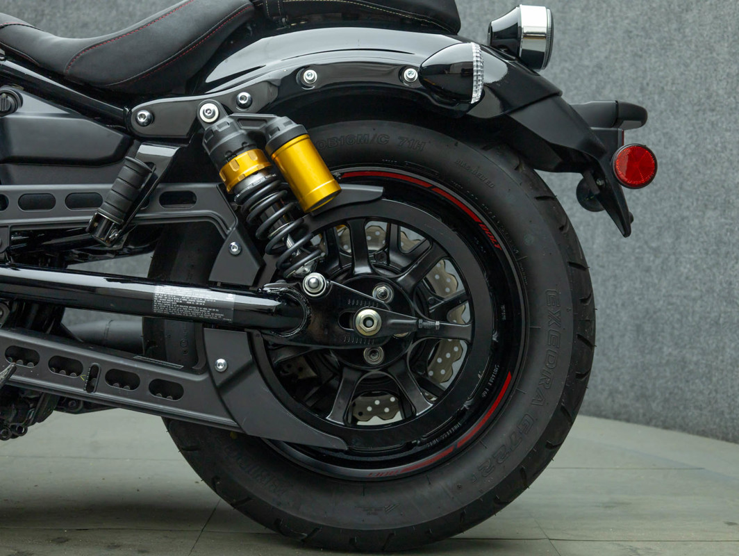 Bolt R-Spec