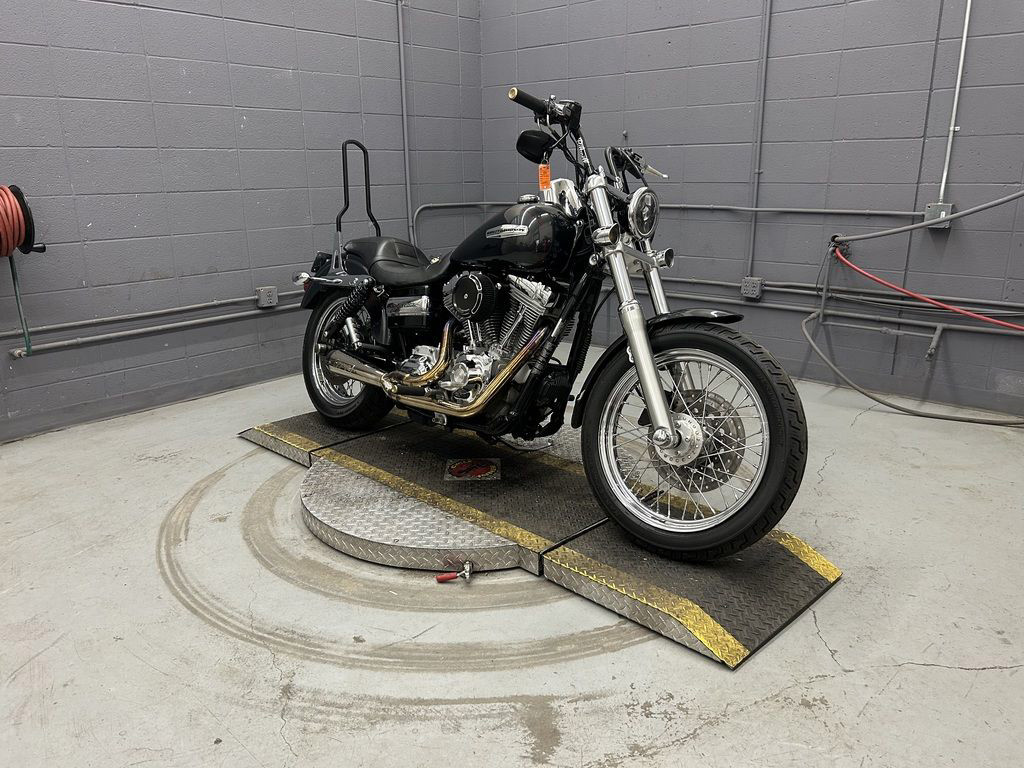 Dyna® Super Glide® Custom