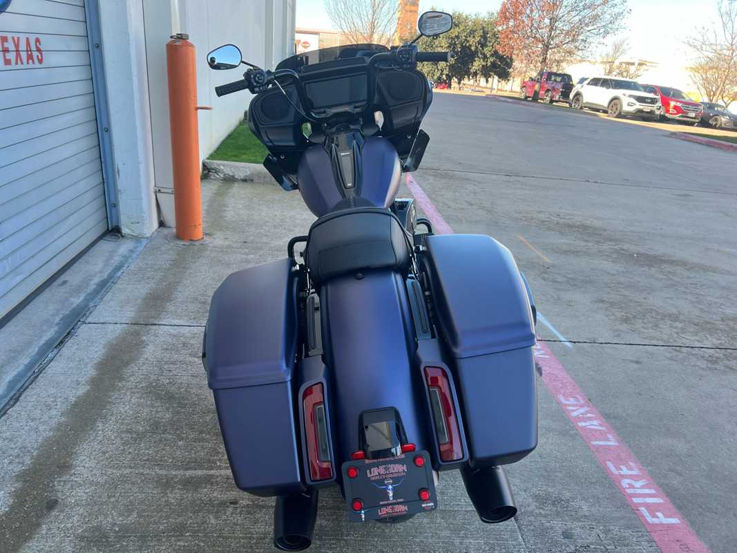 Road Glide®