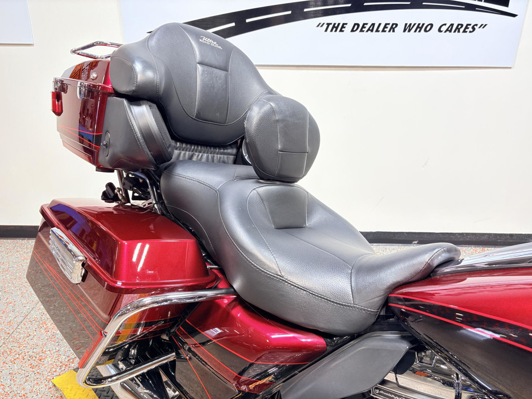 CVO™ Road Glide® Ultra
