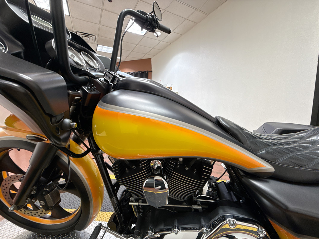 Road Glide® Custom