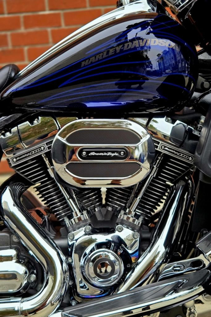 CVO® Street Glide®