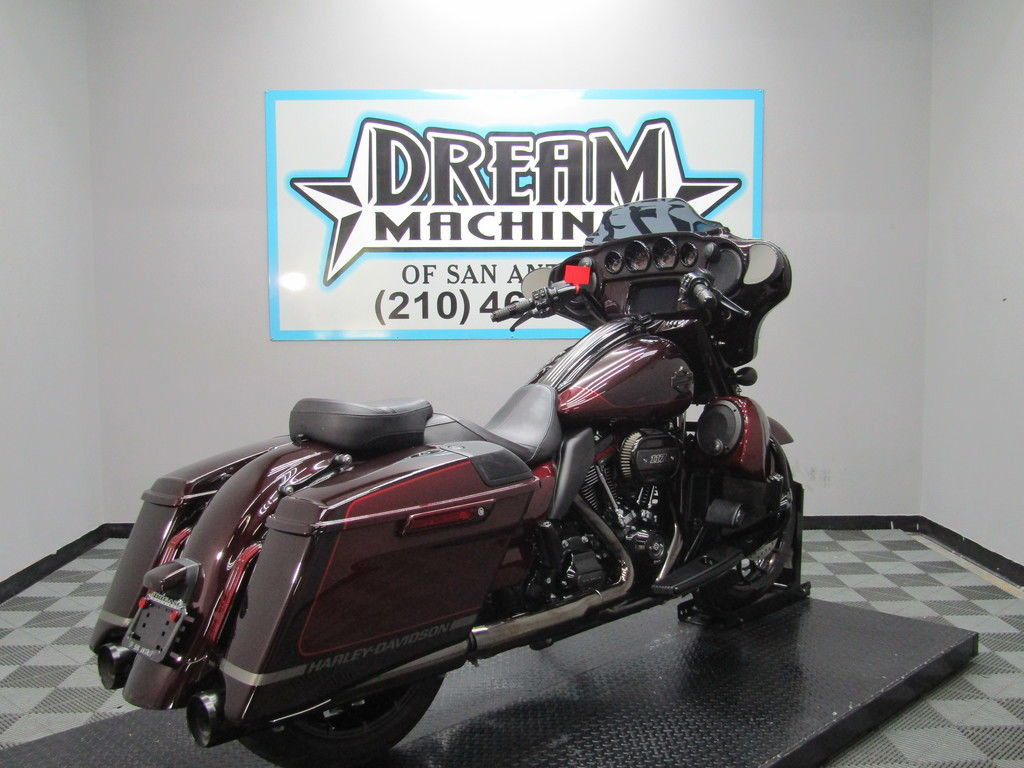 CVO® Street Glide®