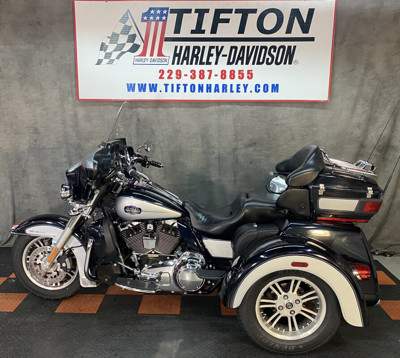 Harley-Davidson® Tri Glide for Sale on 