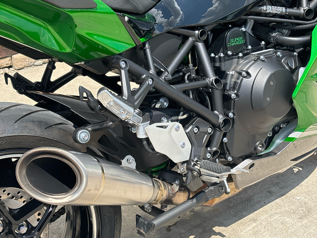 Ninja H2 SX SE	