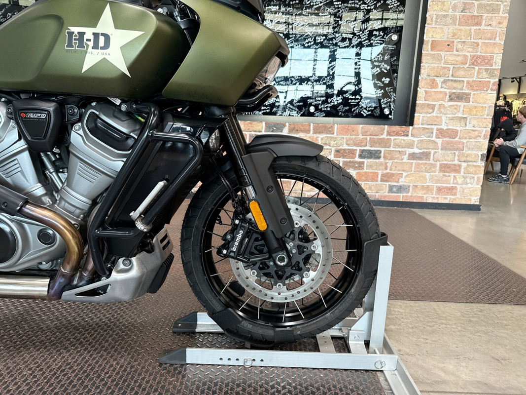 Pan America® 1250 Special