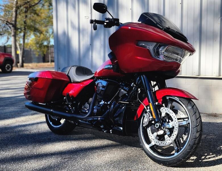 Road Glide®