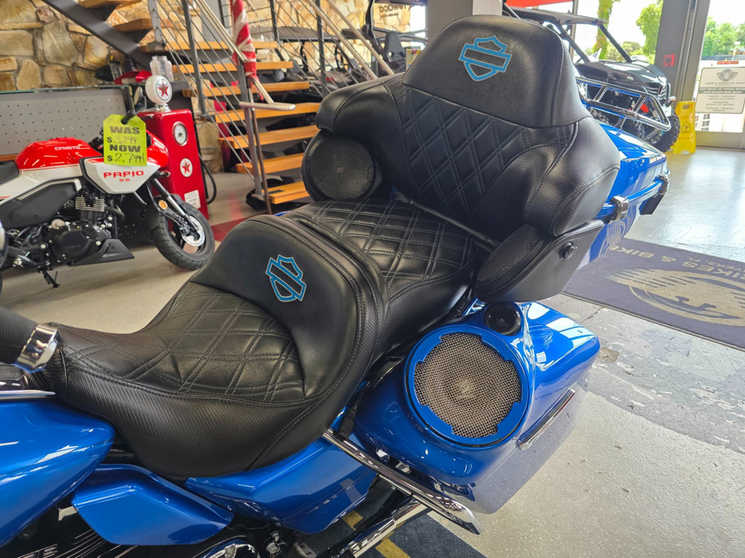 Road Glide® Ultra