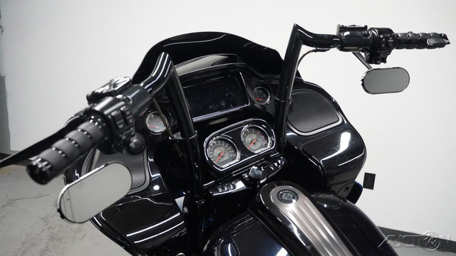 CVO® Road Glide®