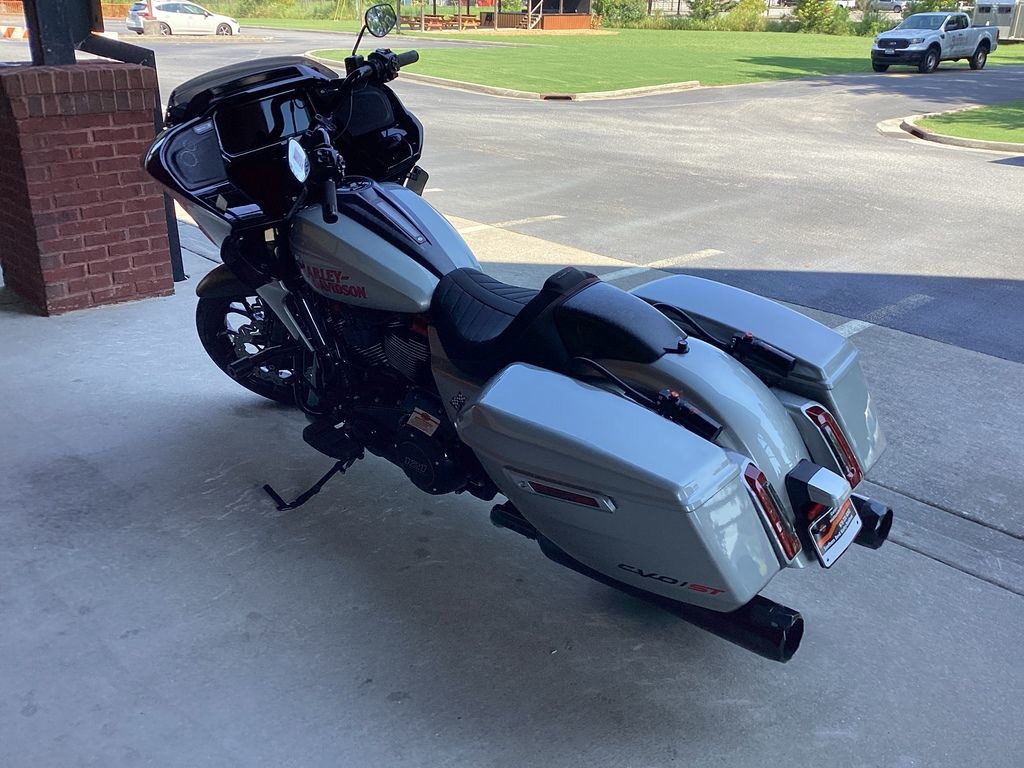 CVO® Road Glide® ST