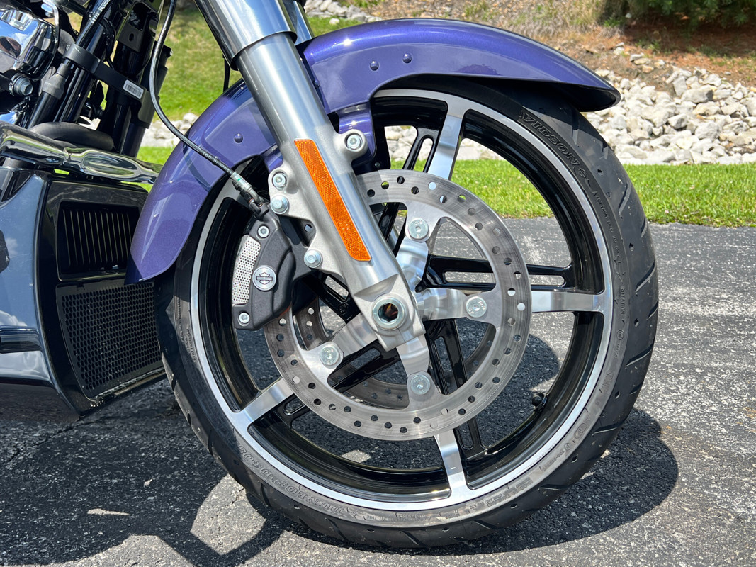 Street Glide®
