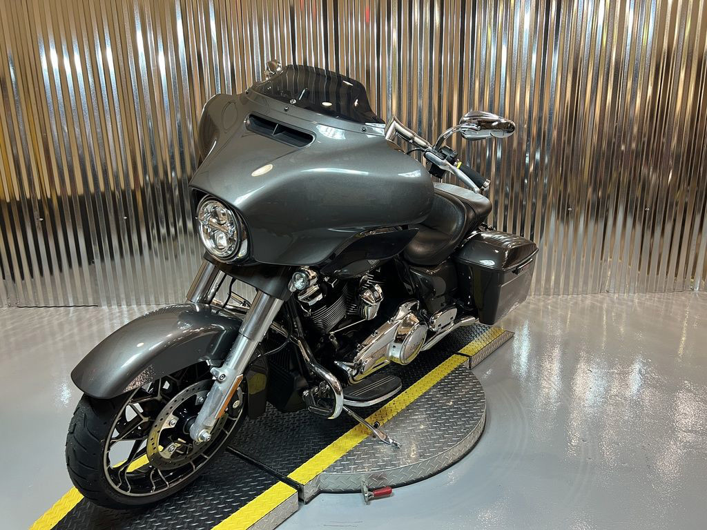 Street Glide® Special