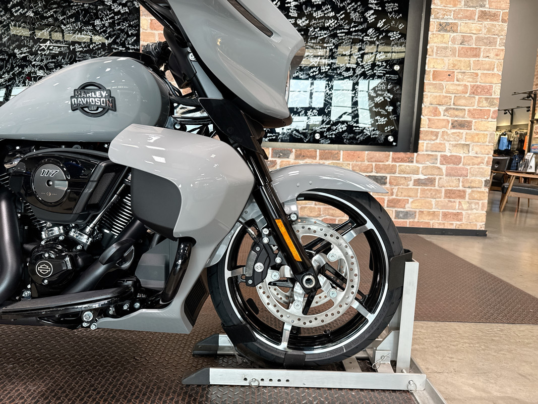 Street Glide® Ultra