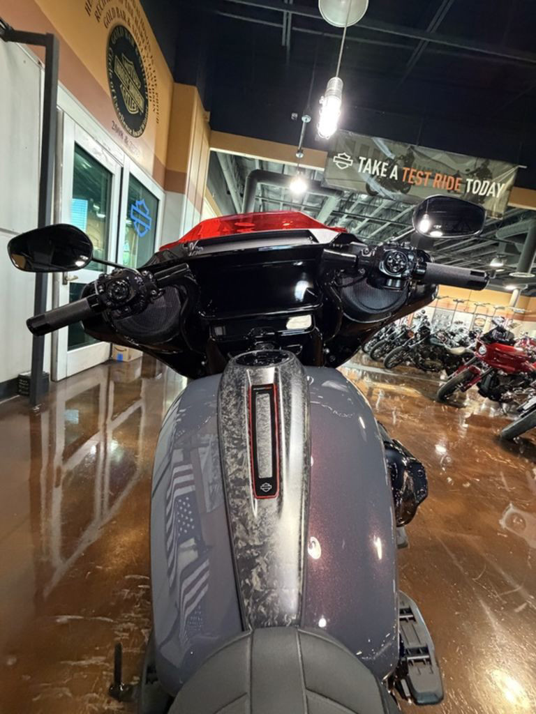 CVO® Street Glide® ST