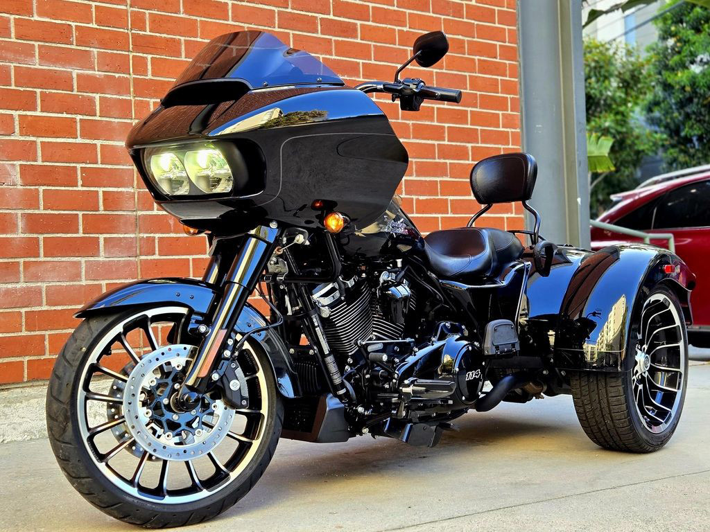 Road Glide® 3