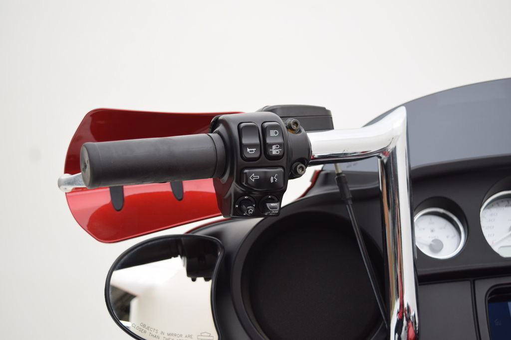 Street Glide®