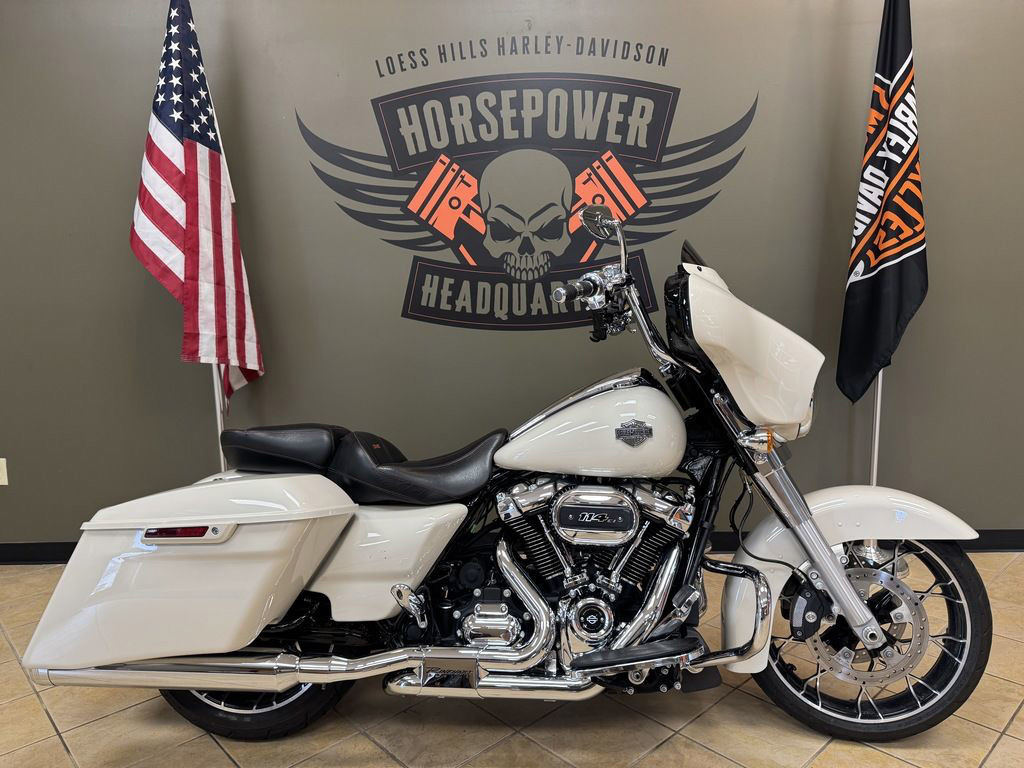 Street Glide® Special