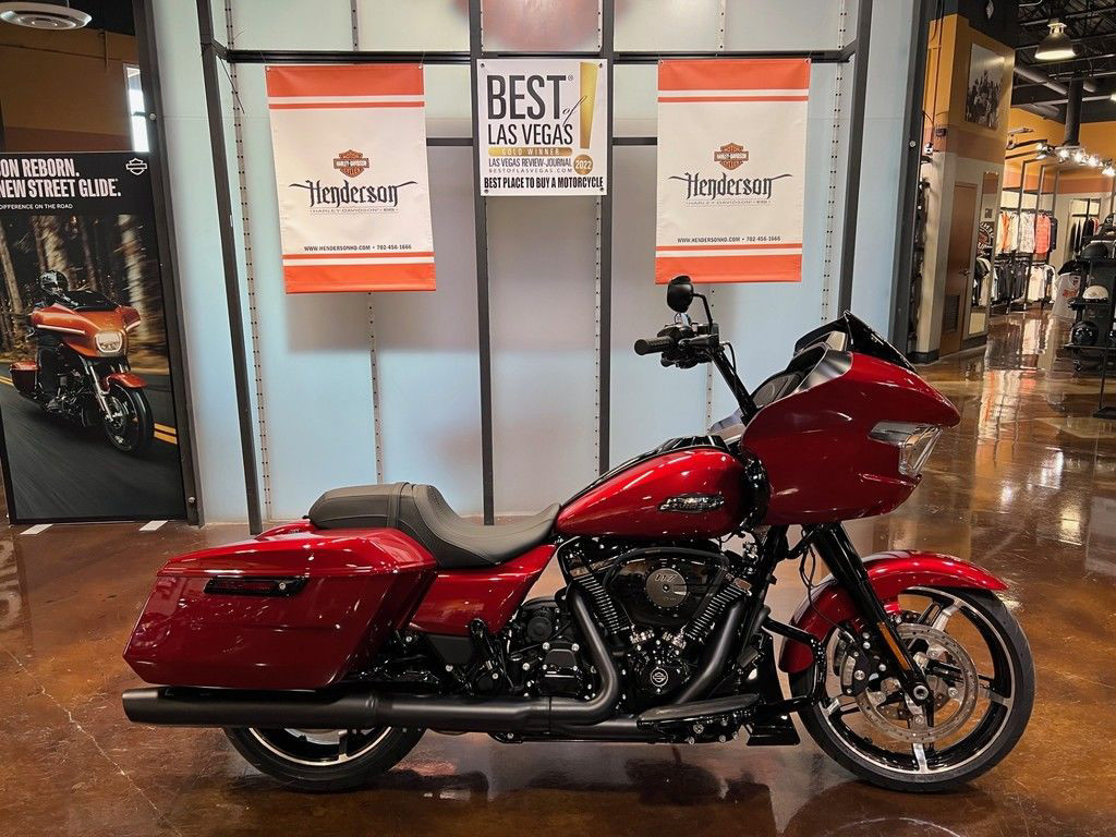 Road Glide®
