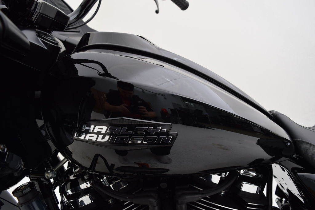 Road Glide®