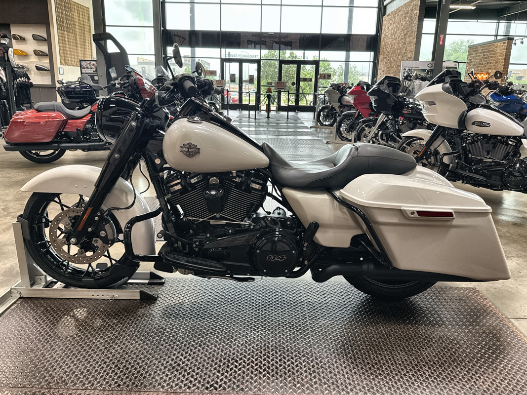 Road King® Special